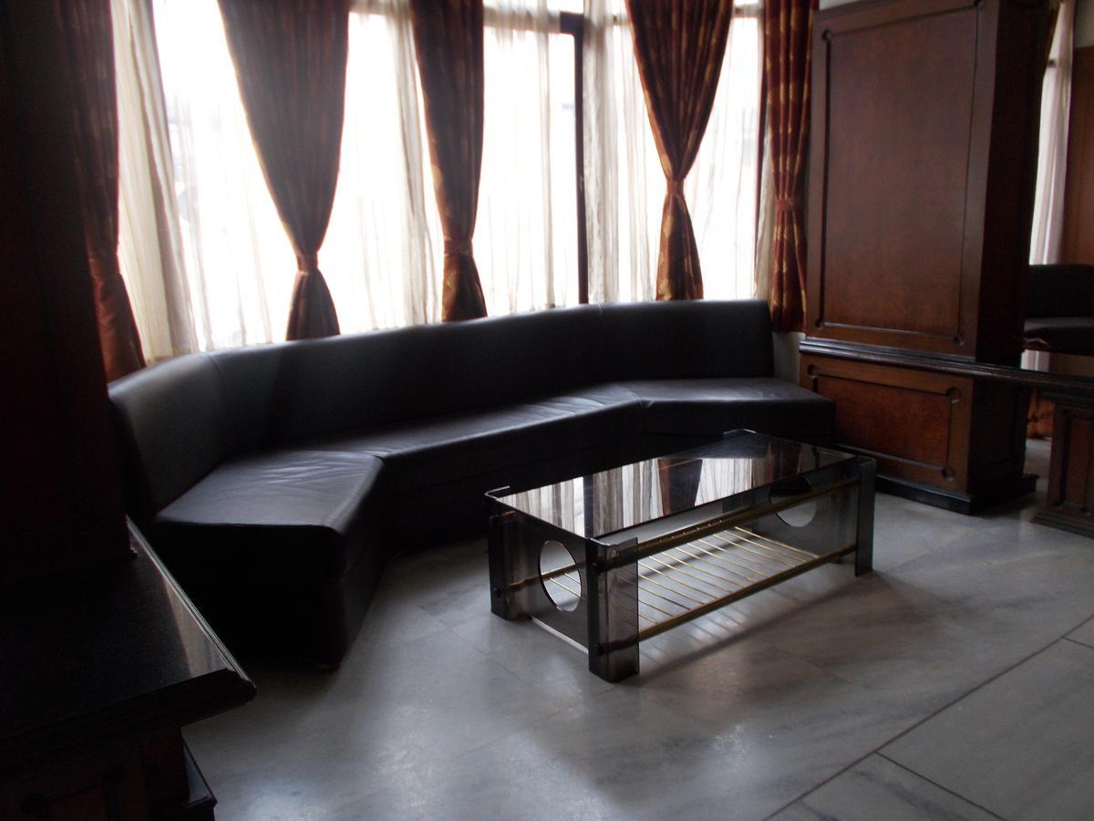 Hôtel Samrat Residency à Bangalore Extérieur photo