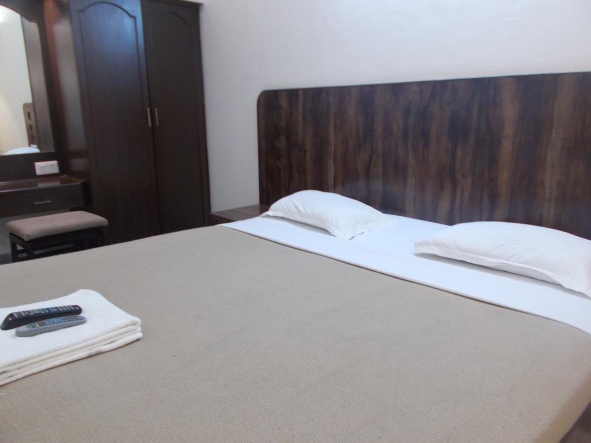 Hôtel Samrat Residency à Bangalore Extérieur photo